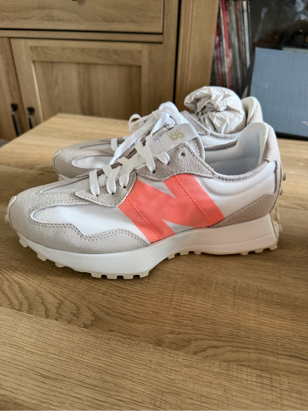 New Balance 327 Rain Cloud/Vibrant Orange Men’s 6.5
